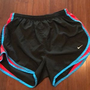 Black Nike shorts